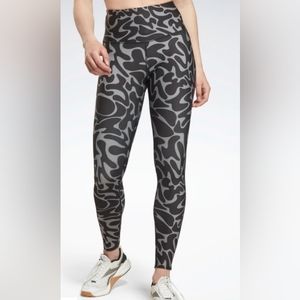 Reebok Workout Ready Leggings